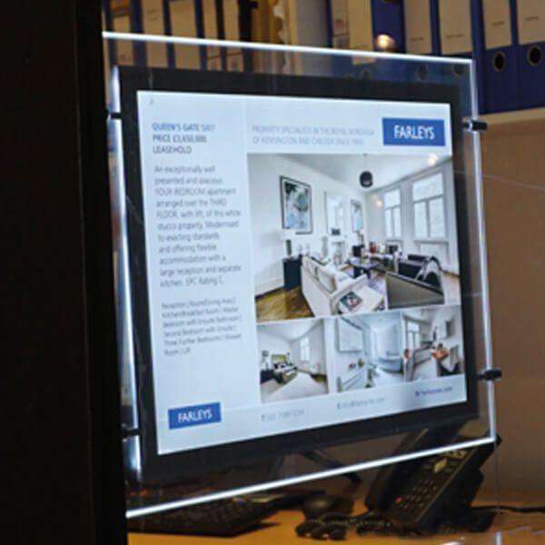 A4 LED Window Display Illuminated Kits, Landscape - 1 Panel | iSpi Trade